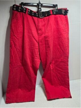 Women's Caribbean Joe Red Capris Plus Size 1X with Black Belt